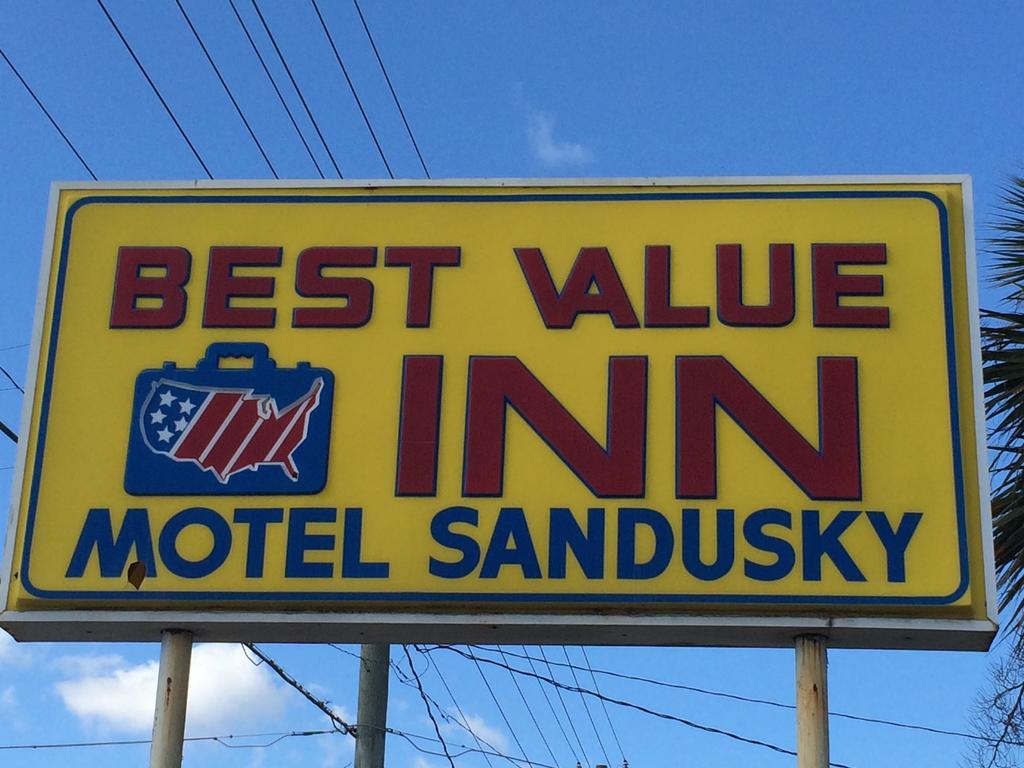 מריאנה Best Value Inn Motel Sandusky מראה חיצוני תמונה