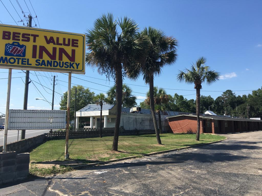 מריאנה Best Value Inn Motel Sandusky מראה חיצוני תמונה