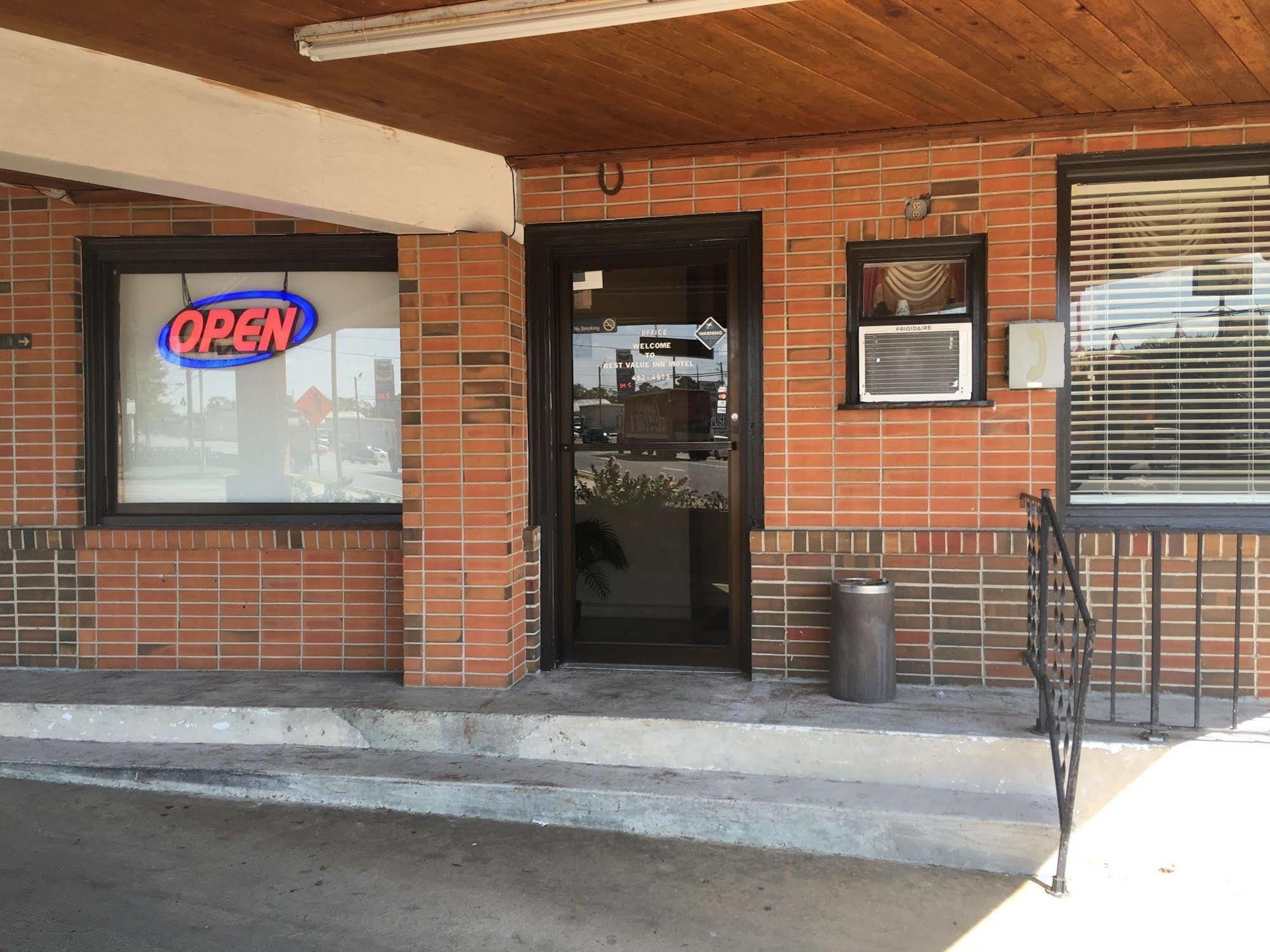 מריאנה Best Value Inn Motel Sandusky מראה חיצוני תמונה