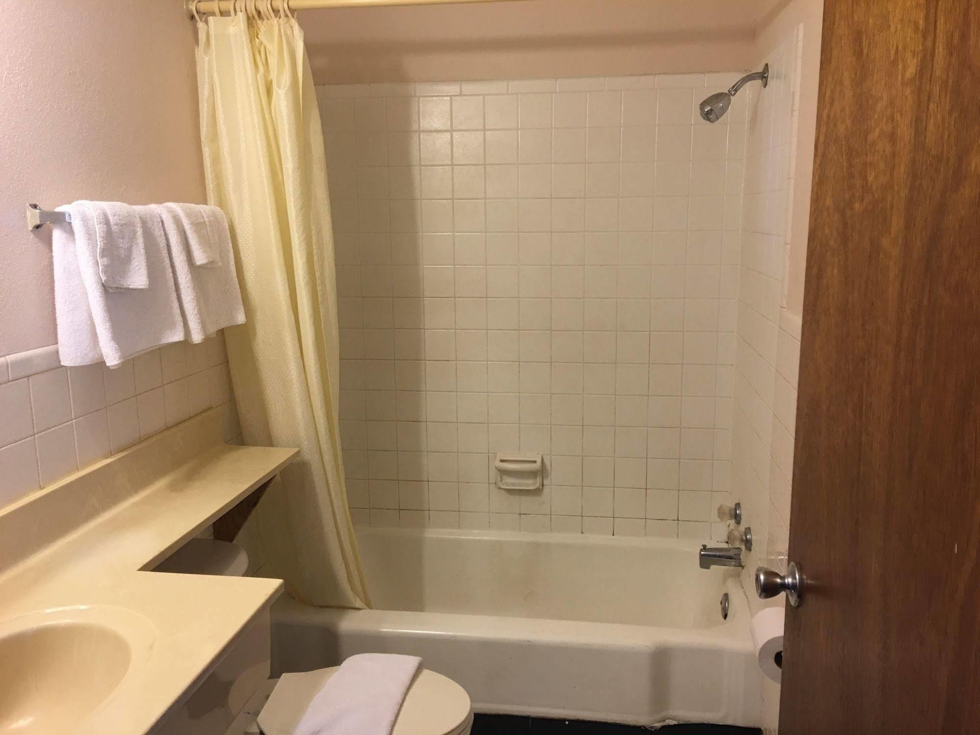 מריאנה Best Value Inn Motel Sandusky מראה חיצוני תמונה
