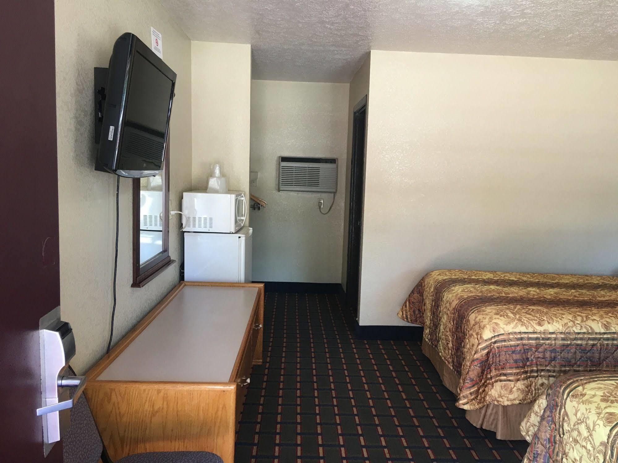 מריאנה Best Value Inn Motel Sandusky מראה חיצוני תמונה