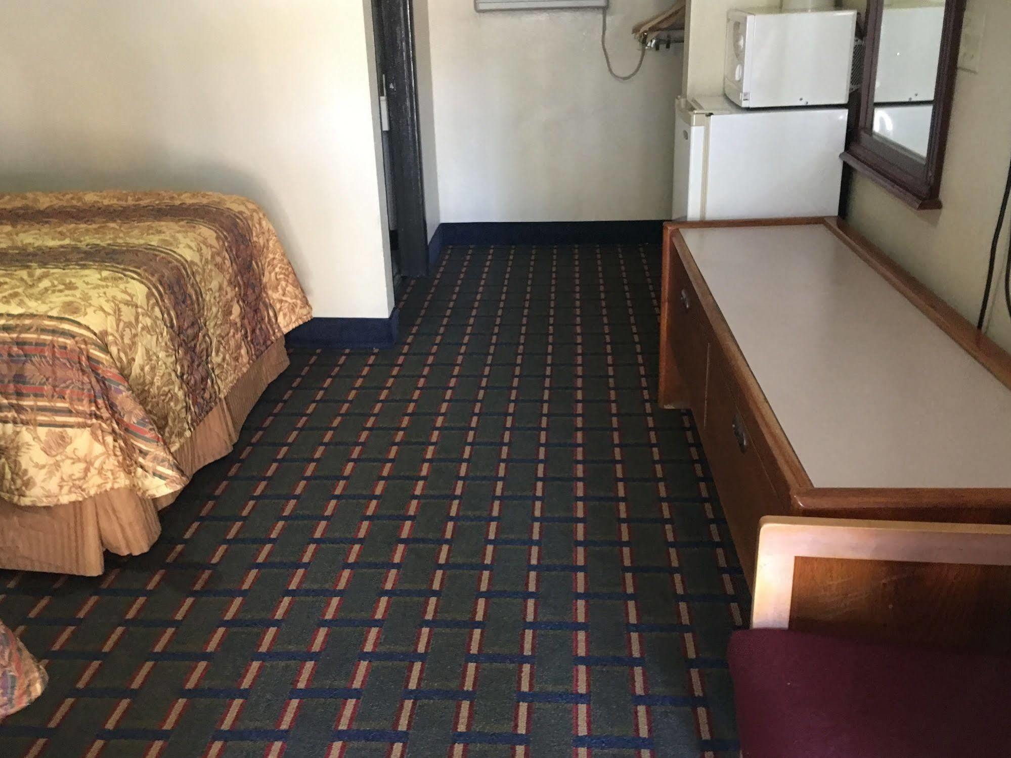 מריאנה Best Value Inn Motel Sandusky מראה חיצוני תמונה