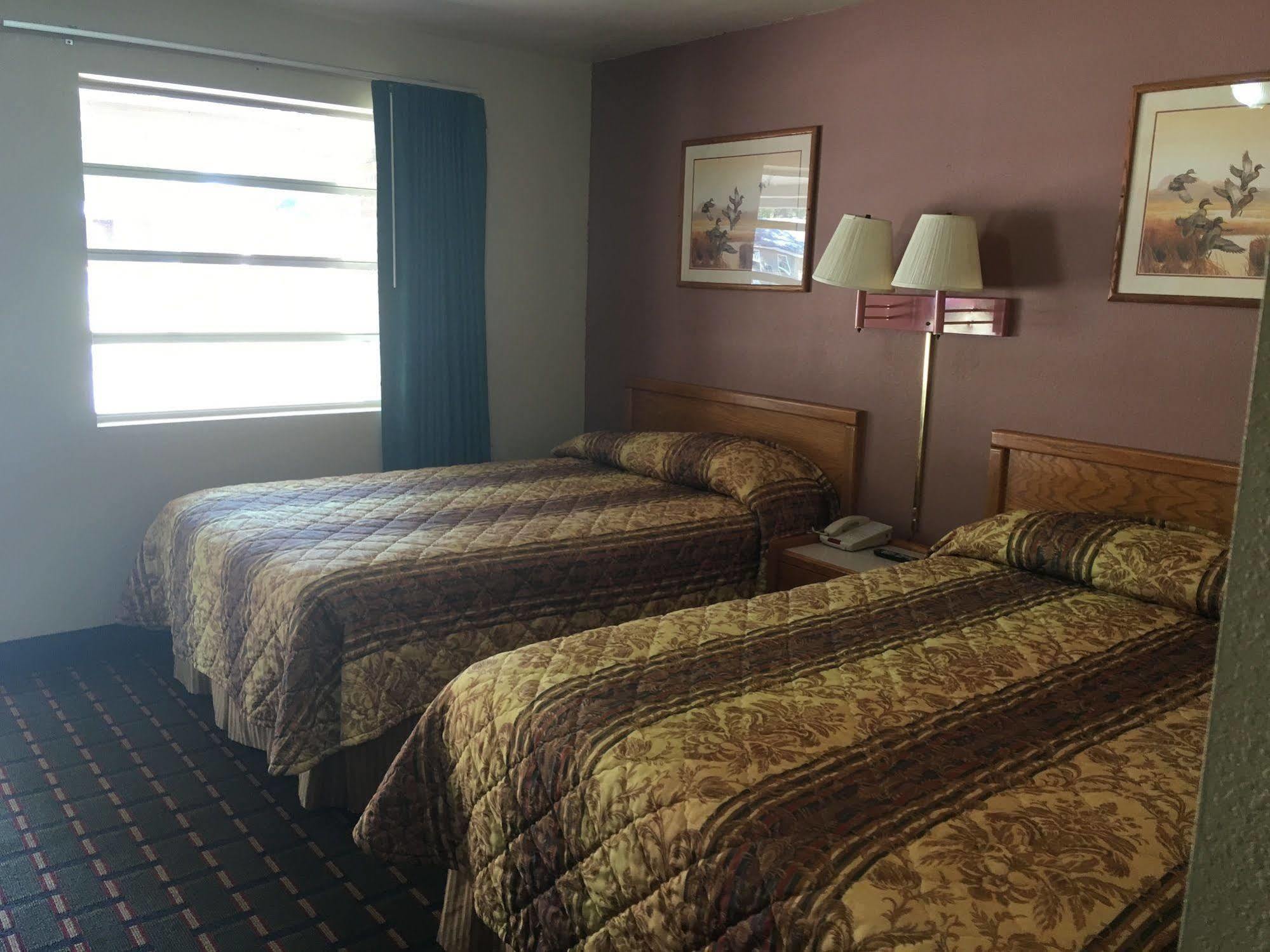 מריאנה Best Value Inn Motel Sandusky מראה חיצוני תמונה